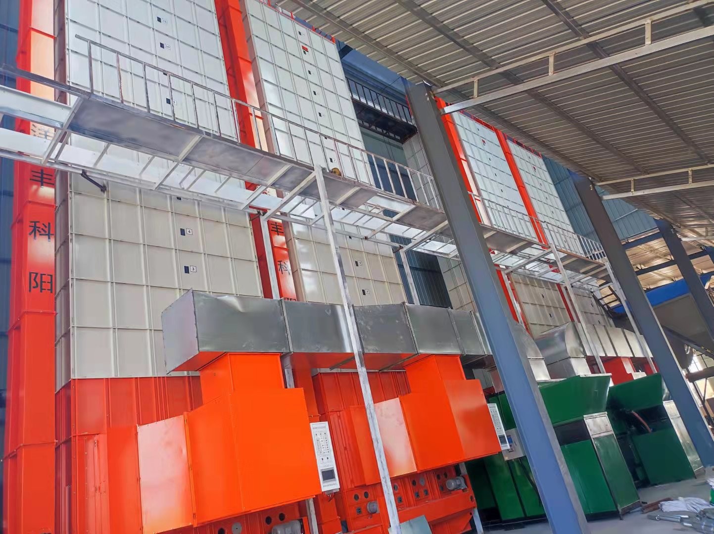 湖北省屈家岭谷物烘干示范中心